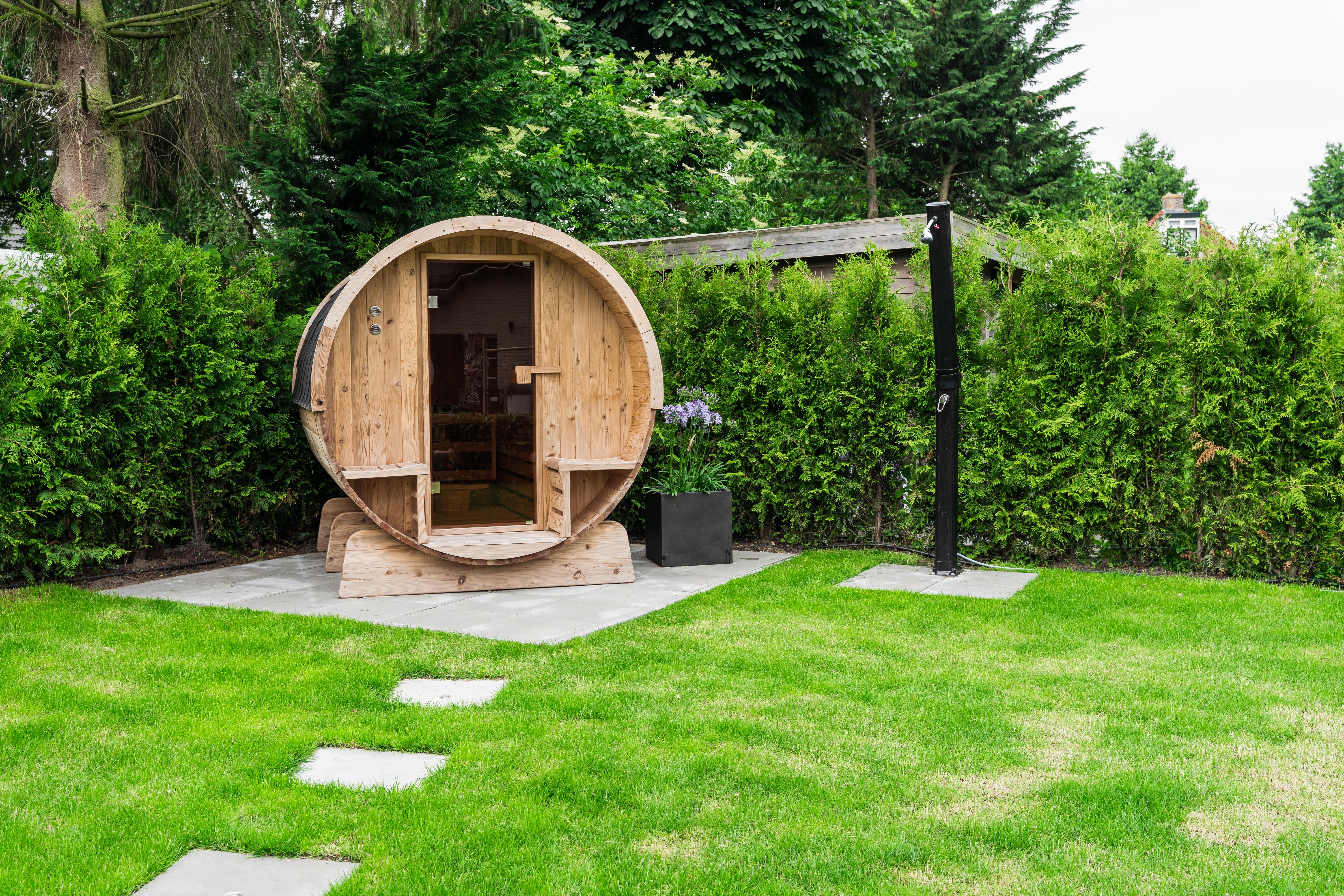 Barrelsauna met buitendouche Ermelo